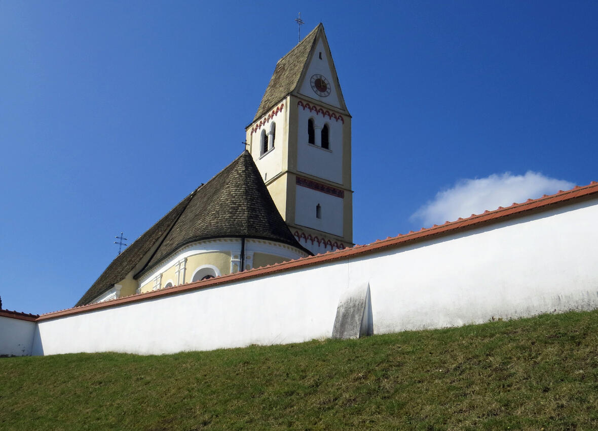 Kirche in Oberfinning, Finning
