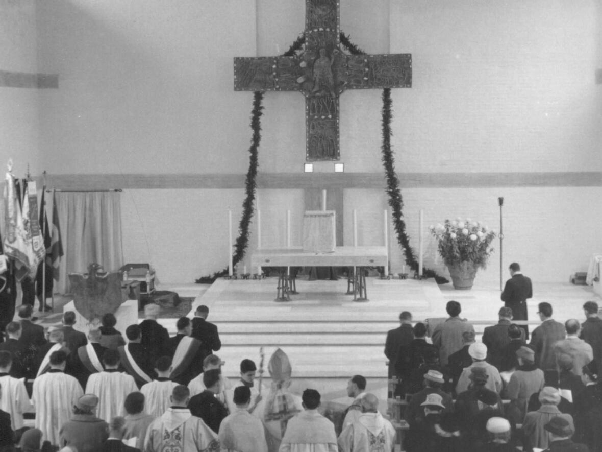 Feierliche Weihe und Indienststellung der Kirche