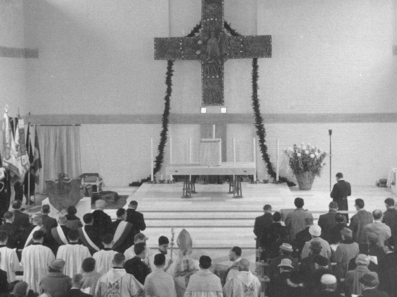 Feierliche Weihe und Indienststellung der Kirche