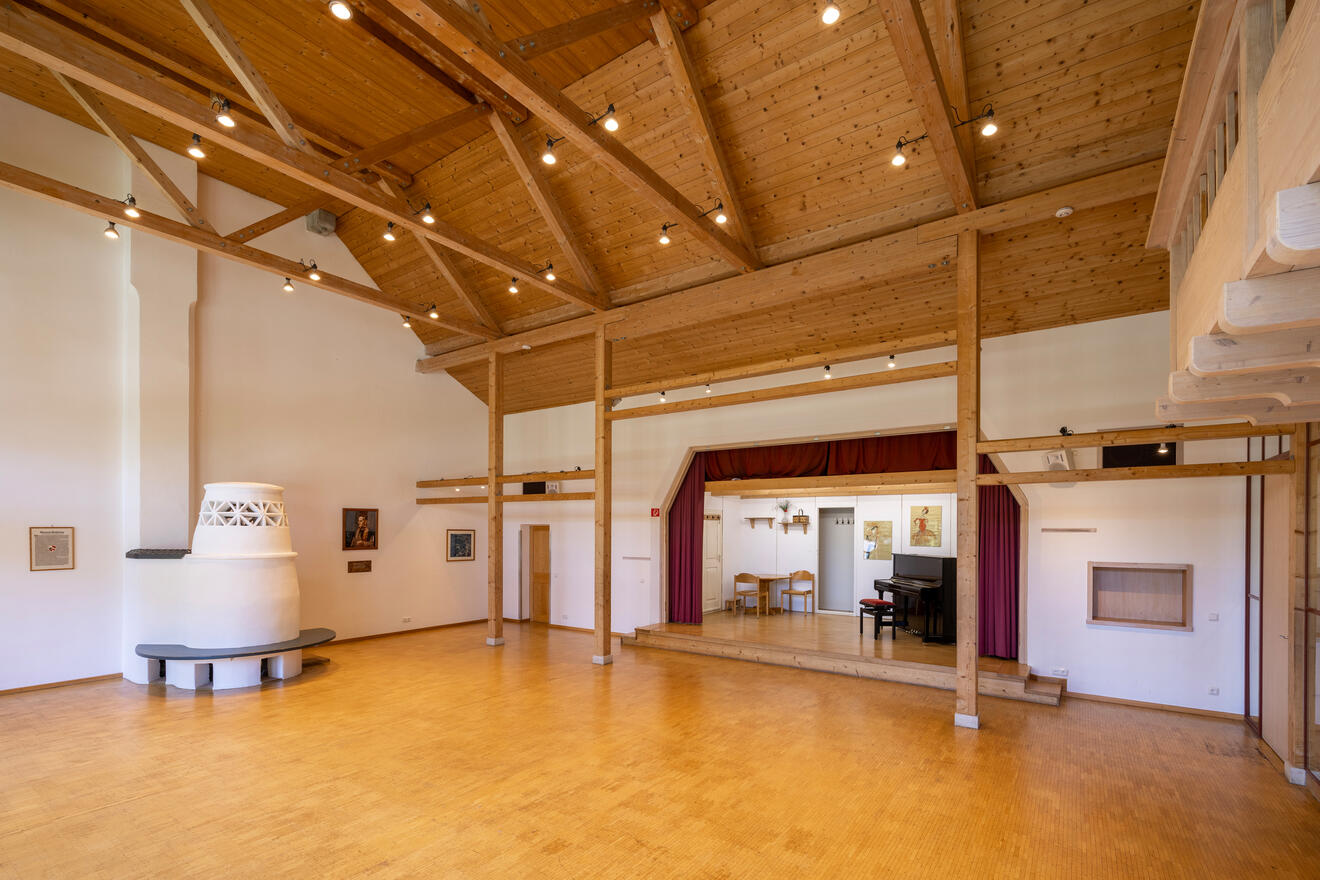 Saal (Rupert-Mayer-Haus) Innenansicht 3
