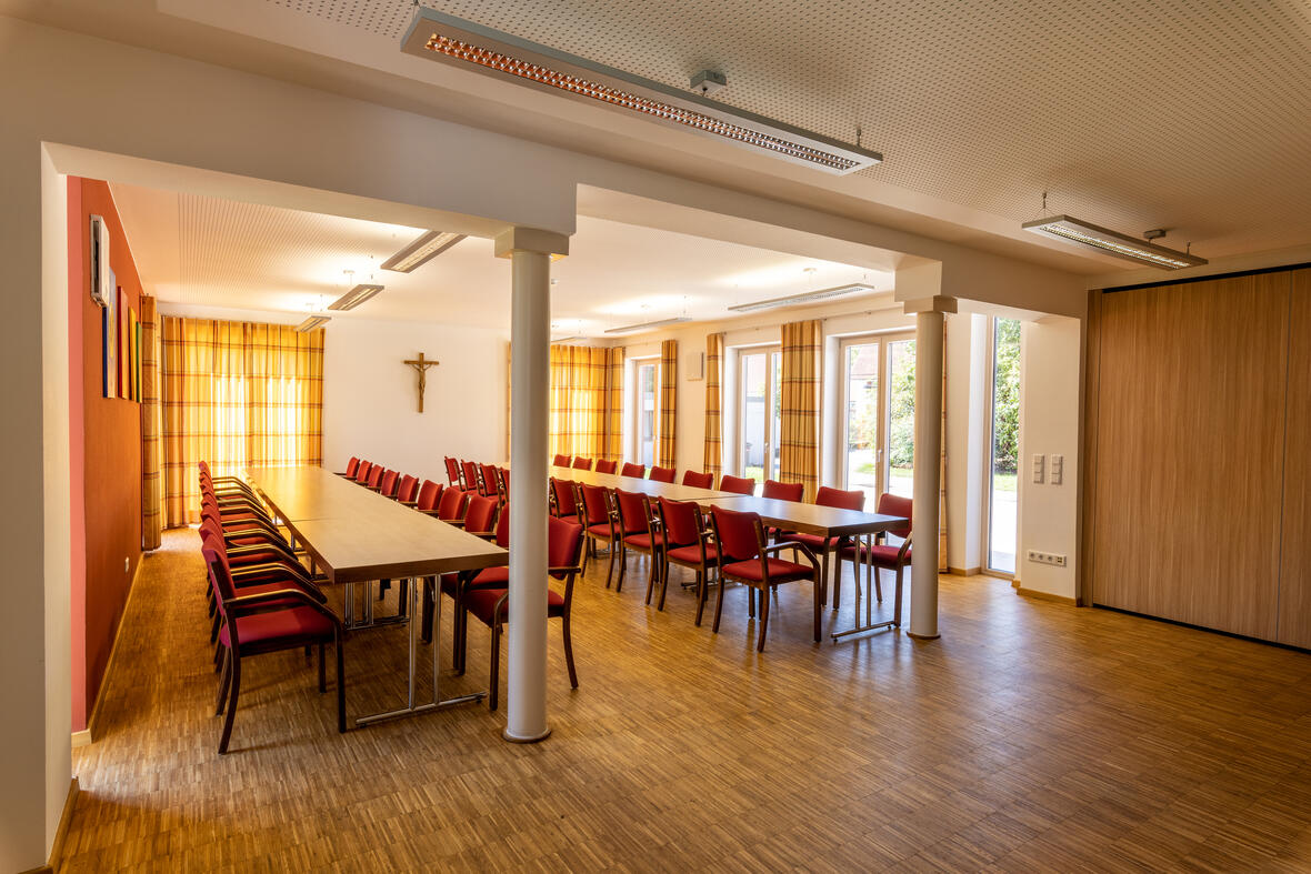 2026-04-10_13-04-57-804_unterfinning_pfarrheim_ia_hdr