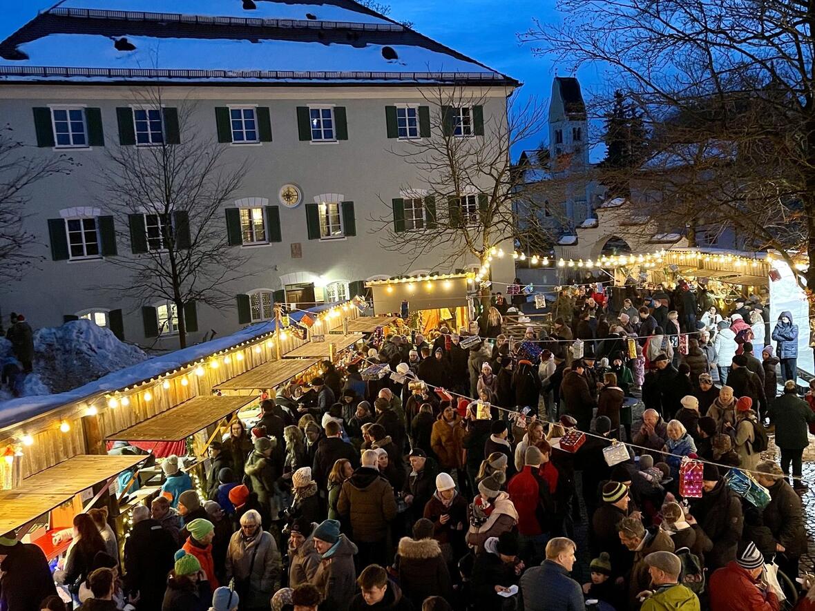 Windacher Advent bei Nacht