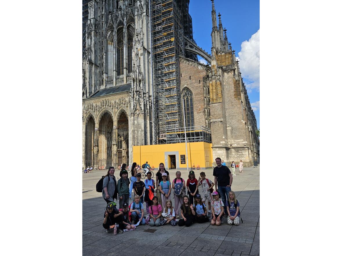 Teilnehmer des Kommunionkinderausflugs 2026 nach Ulm