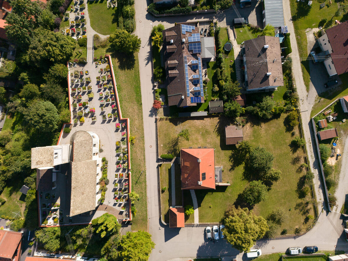 b0610g_oberfinning-pfarrkirche-heilig-kreuz_la