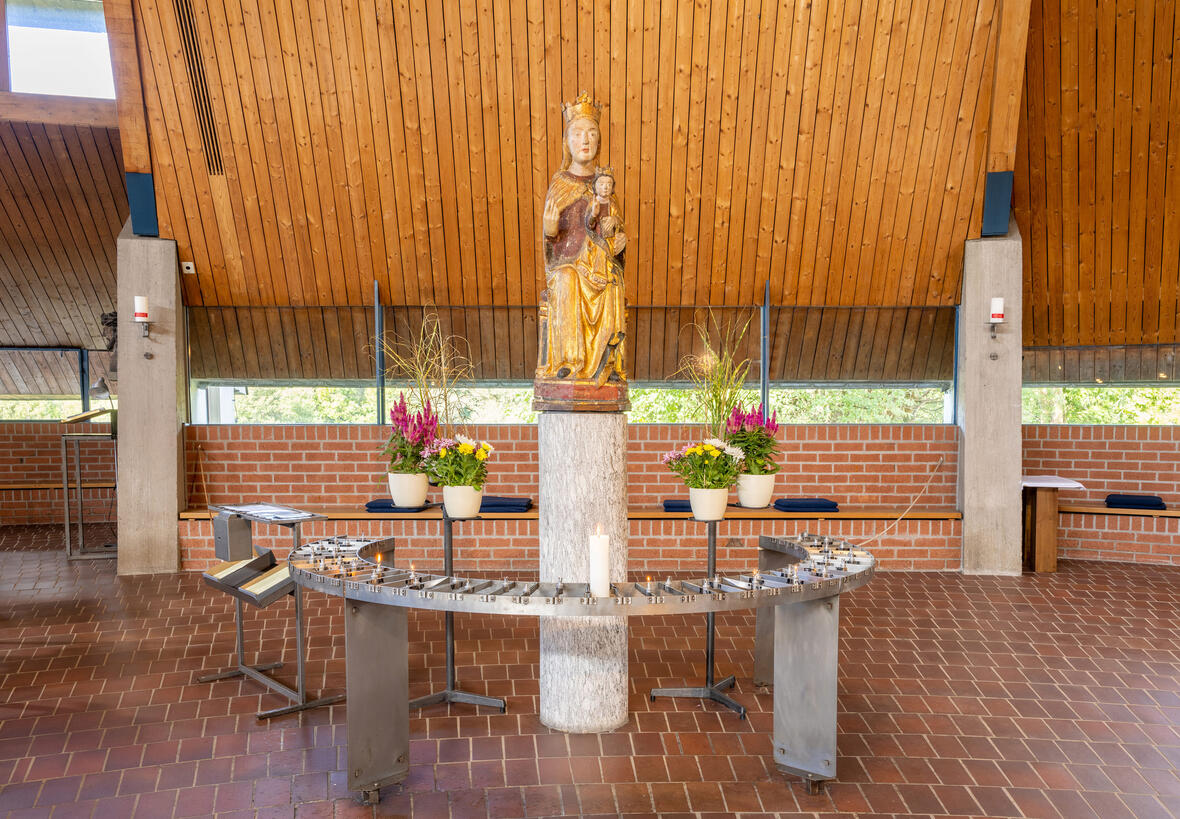 1013_windach-maria-am-wege_ia_hdr