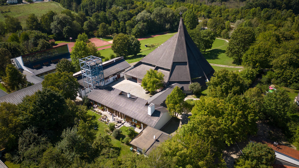 1006a_windach-maria-am-wege_la