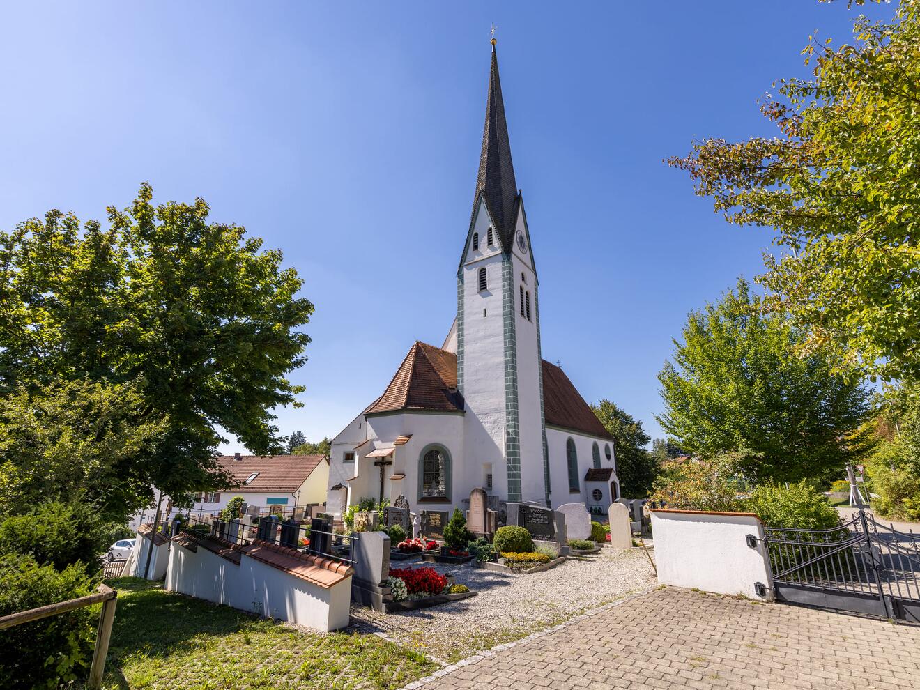 808_unterfinning-pfarrkirche-mariae-schmerzen-aa