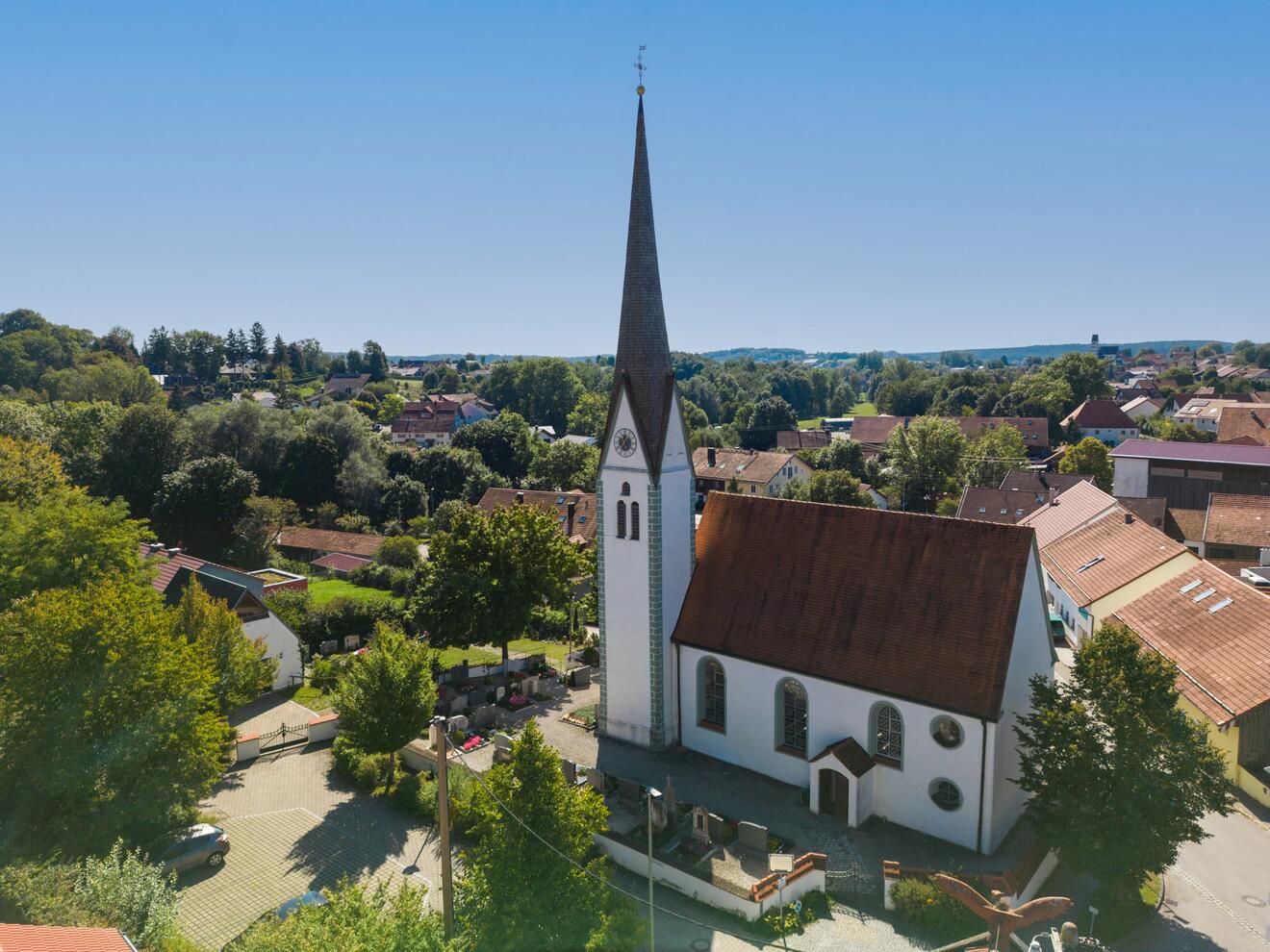 809a_unterfinning-pfarrkirche-mariae-schmerzen-la