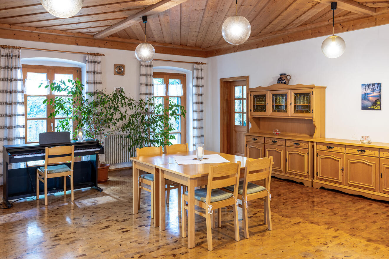b406_schoeffelding-pfarrhaus_ia_hdr
